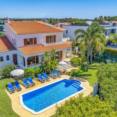 Casa Palmeiras By Βίλα Αλμπουφέιρα
