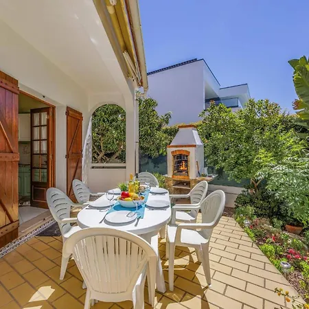 Casa Palmeiras By * Αλμπουφέιρα