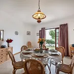 Villa Casa Palmeiras By *